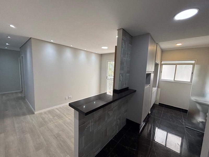 Apartamento 2 quartos à venda em condomínio clube Rua Marte Barueri - 