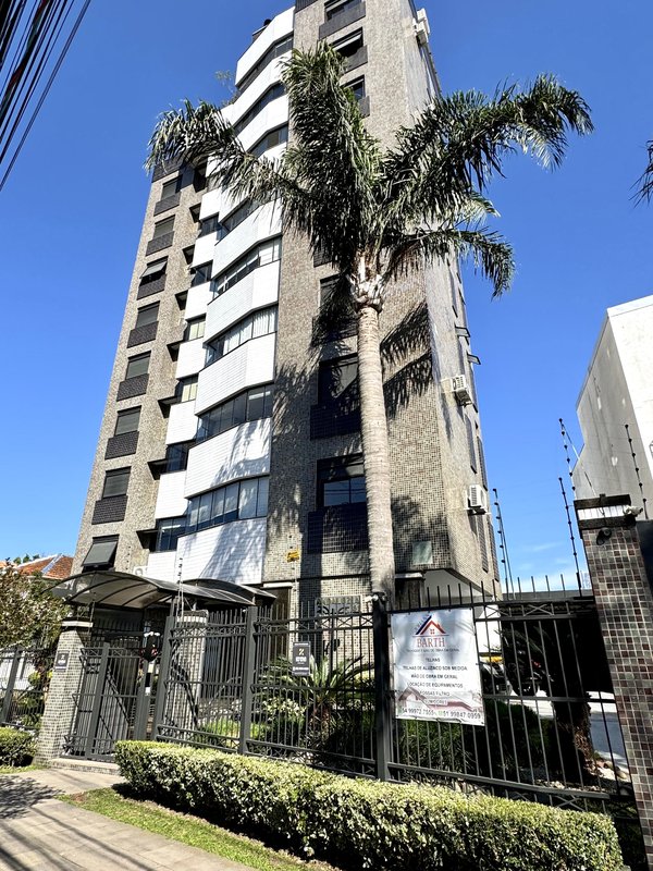 R$ 1.200.000 - BELÍSSIMA COBERTURA | 166M2 | 2 DORM | 1 SUÍTE | 2 VAGAS Rua Maranguape Porto Alegre - 