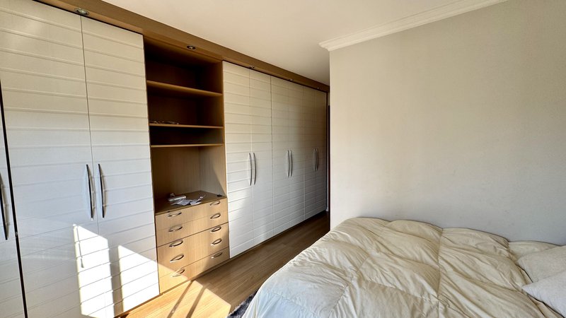 R$ 1.200.000 - BELÍSSIMA COBERTURA | 166M2 | 2 DORM | 1 SUÍTE | 2 VAGAS Rua Maranguape Porto Alegre - 