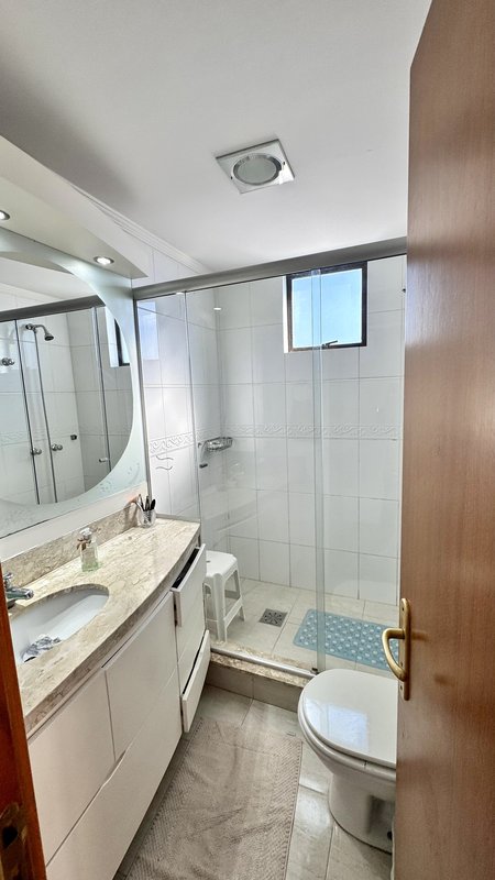 R$ 1.200.000 - BELÍSSIMA COBERTURA | 166M2 | 2 DORM | 1 SUÍTE | 2 VAGAS Rua Maranguape Porto Alegre - 
