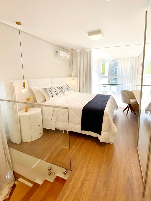 R$ 1.100.000 - LUXUOSO LOFT DUPLEX - 85M2 - 1 DORM - SUÍTE - TERRAÇO - 1 VAGA Avenida Osvaldo Aranha Canela - 
