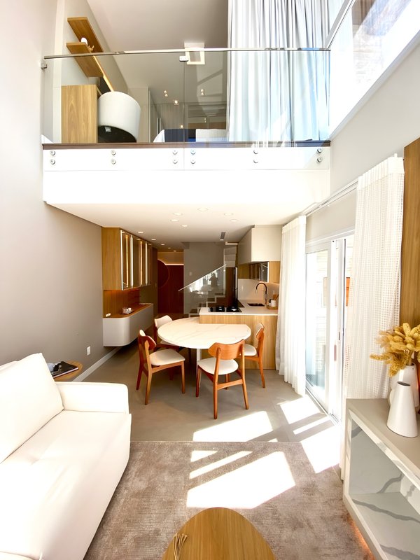 R$ 1.100.000 - LUXUOSO LOFT DUPLEX - 85M2 - 1 DORM - SUÍTE - TERRAÇO - 1 VAGA Avenida Osvaldo Aranha Canela - 