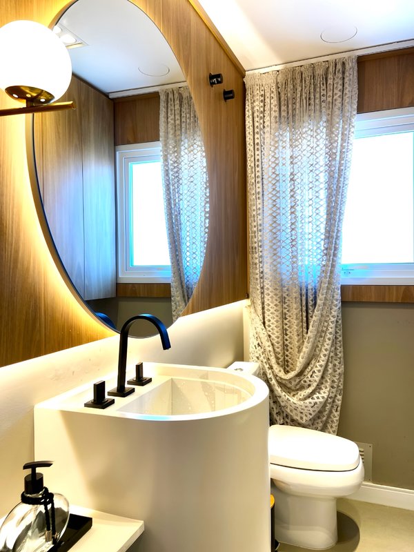 R$ 1.100.000 - LUXUOSO LOFT DUPLEX - 85M2 - 1 DORM - SUÍTE - TERRAÇO - 1 VAGA Avenida Osvaldo Aranha Canela - 