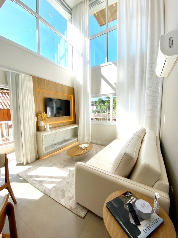 R$ 1.100.000 - LUXUOSO LOFT DUPLEX - 85M2 - 1 DORM - SUÍTE - TERRAÇO - 1 VAGA Avenida Osvaldo Aranha Canela - 