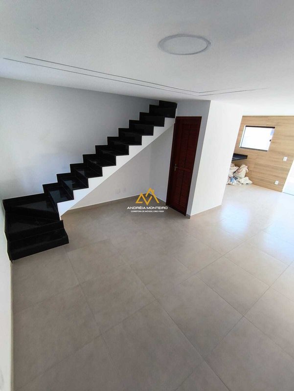 Casa duplex com 2 Quartos , 2 suítes à venda, 69 m² por R$ 399.000 - Jardim Atlântico  Maricá - 
