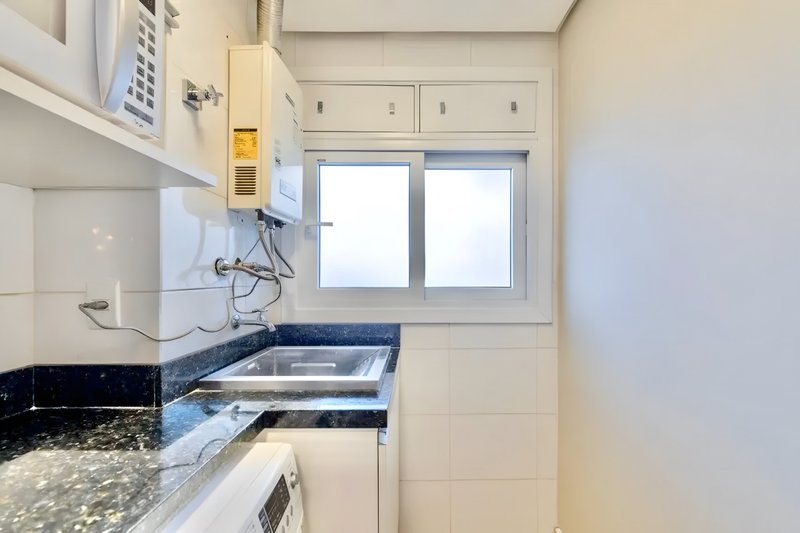 R$ 680.000 - NEO 360 LIVING DESIGN - 65M2 - 2 DORM - SACADA - VISTA - 2 VAGAS Rua Gutemberg Porto Alegre - 