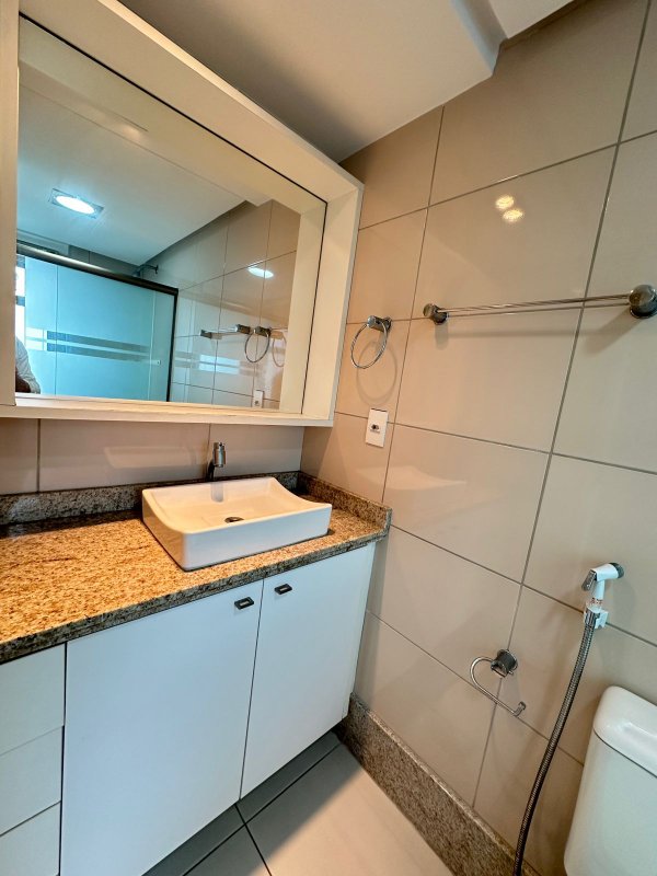 Apartamento à venda com 4 quartos sendo 2 suíte, 174m² área útil por R$ 2.000.000,00 Rua Ana Camelo da Silva Recife - 