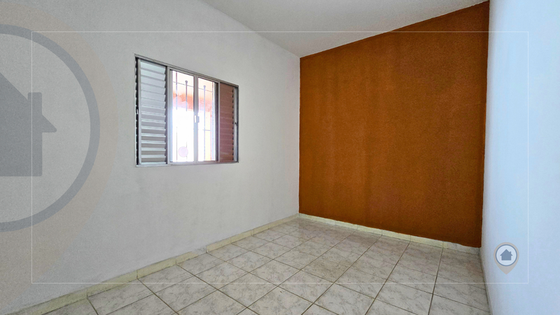 CASA TÉRREA À VENDA COM 100 M² | 2 QUARTOS | 1 SUÍTE | 4 VAGAS | VILA GALVÃO/GUARULHOS!  Guarulhos - 