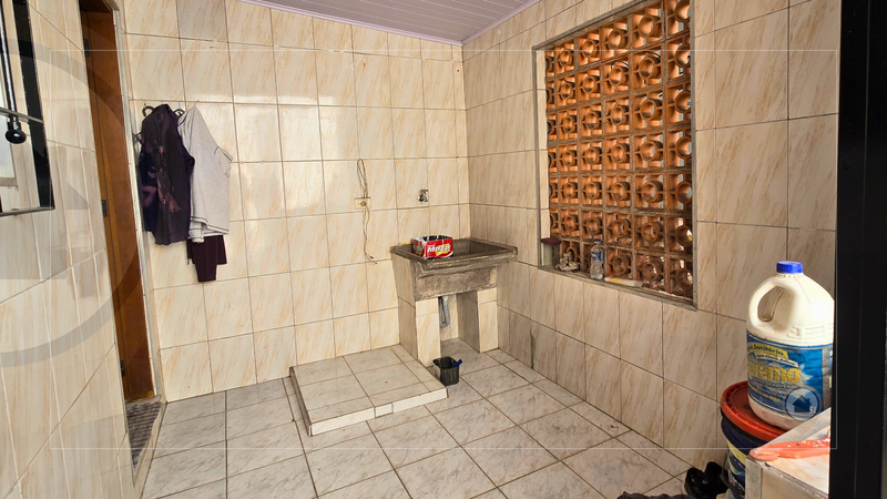 CASA TÉRREA À VENDA COM 100 M² | 2 QUARTOS | 1 SUÍTE | 4 VAGAS | VILA GALVÃO/GUARULHOS!  Guarulhos - 