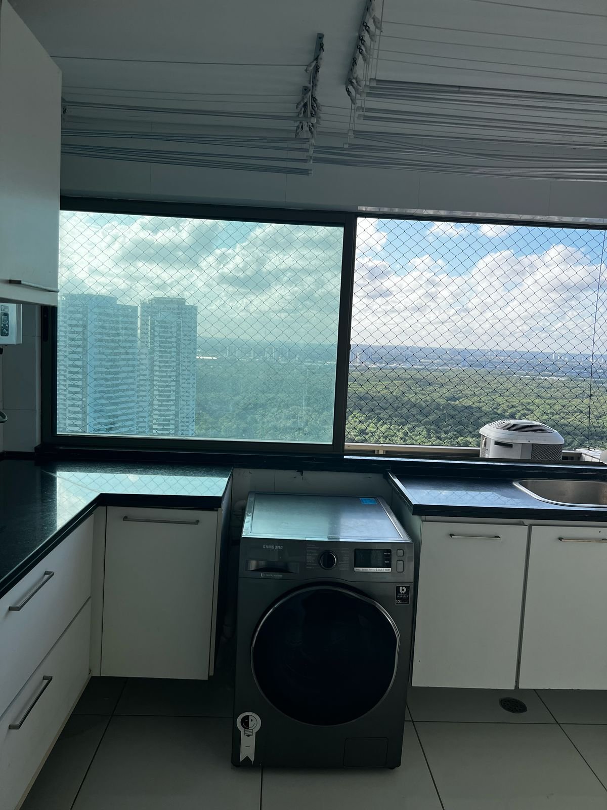 Apartamento para alugar com 3 quartos, 180m² - Foto 24