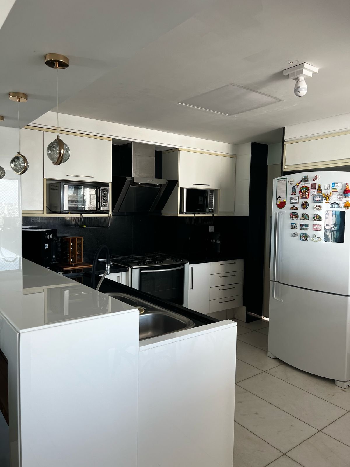 Apartamento para alugar com 3 quartos, 180m² - Foto 5