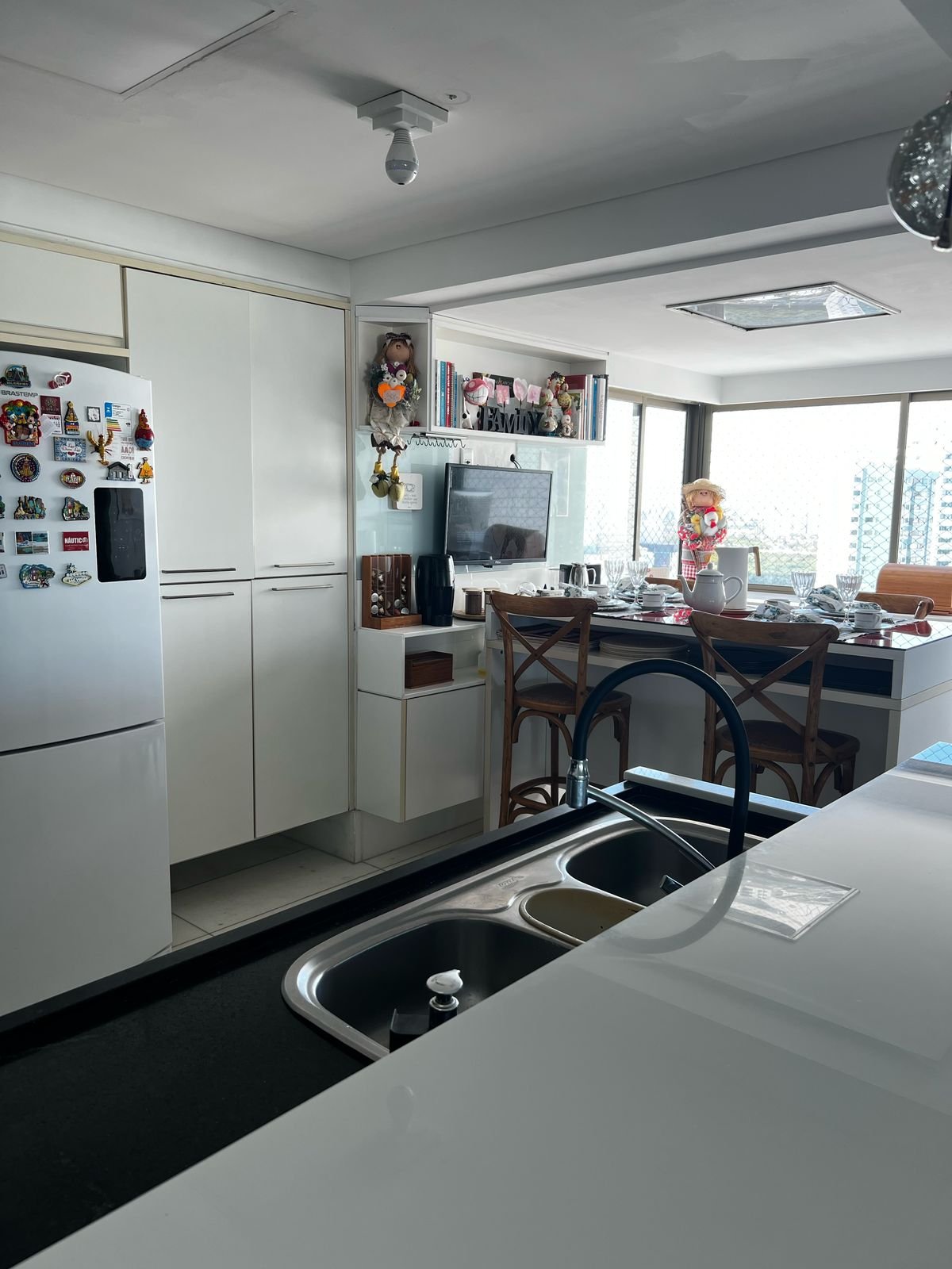Apartamento para alugar com 3 quartos, 180m² - Foto 6