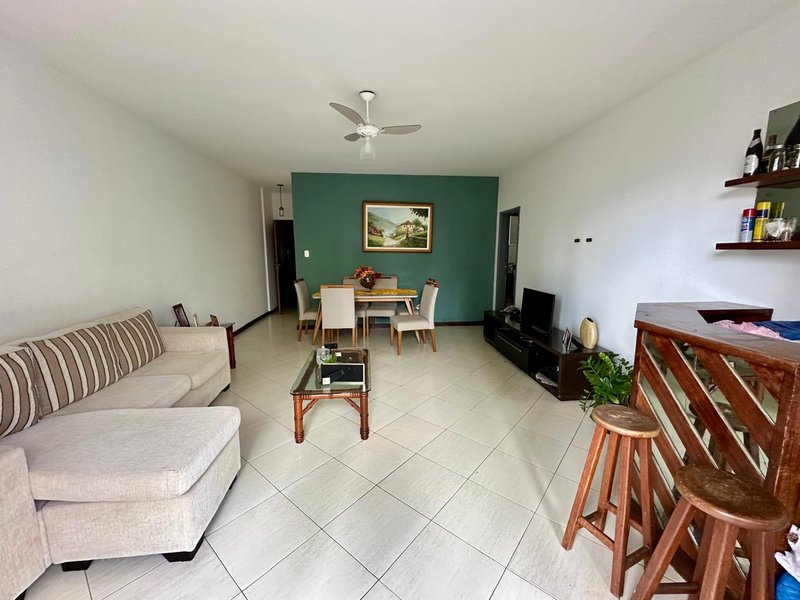 APARTAMENTO NASCENTE 3 QUARTOS SUÍTE DEPENDÊNCIA COMPLETA GARAGEM À VENDA NA BARRA! Rua Lord Cochrane Salvador - 