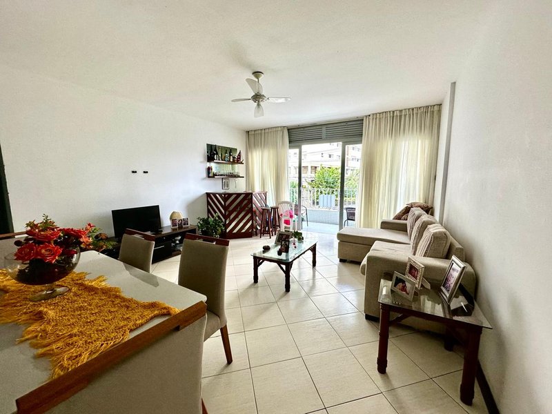 APARTAMENTO NASCENTE 3 QUARTOS SUÍTE DEPENDÊNCIA COMPLETA GARAGEM À VENDA NA BARRA! Rua Lord Cochrane Salvador - 