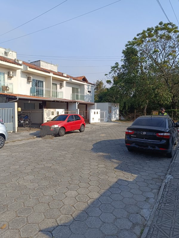 Sobrado no bairro XV de Novembro Tijucas SC rua Celina Vieira Peixoto Tijucas - 