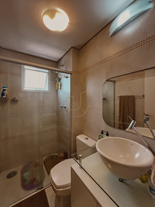 Apartamento com 3 Dormitórios no Edifício Soleil Rua Geraldo Vieira São José dos Campos - 