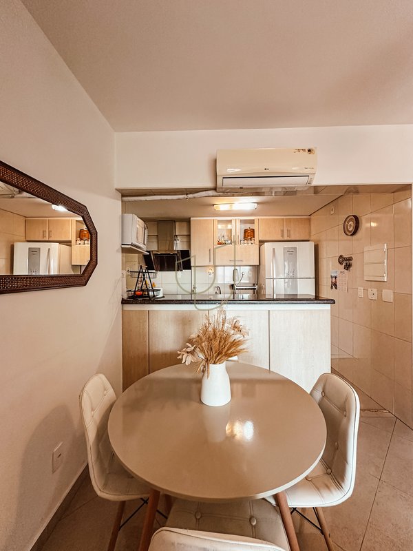 Apartamento com 3 Dormitórios no Edifício Soleil Rua Geraldo Vieira São José dos Campos - 