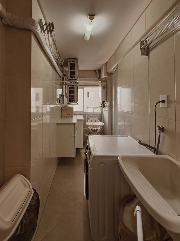 Apartamento com 3 Dormitórios no Edifício Soleil Rua Geraldo Vieira São José dos Campos - 