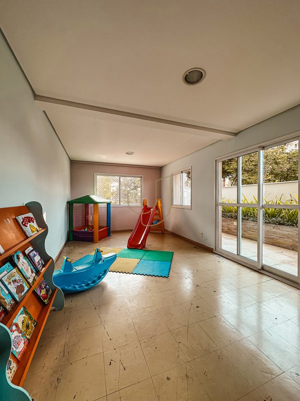 Apartamento com 3 Dormitórios no Edifício Soleil Rua Geraldo Vieira São José dos Campos - 