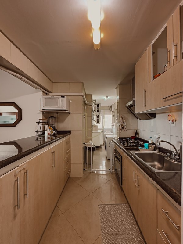 Apartamento com 3 Dormitórios no Edifício Soleil Rua Geraldo Vieira São José dos Campos - 