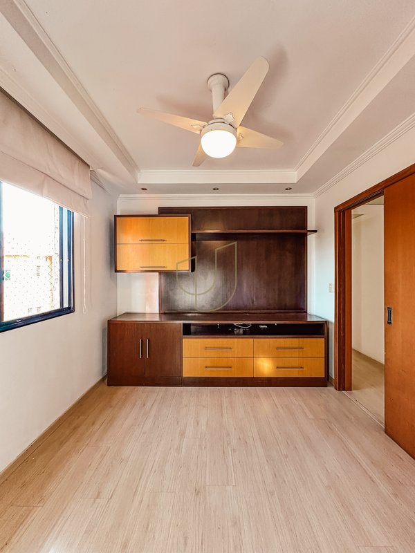 Apartamento com 4 Dormitórios no Esplanada Park Rua Laurent Martins São José dos Campos - 