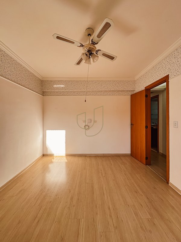 Apartamento com 4 Dormitórios no Esplanada Park Rua Laurent Martins São José dos Campos - 
