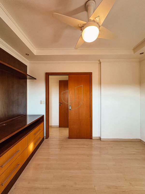 Apartamento com 4 Dormitórios no Esplanada Park Rua Laurent Martins São José dos Campos - 