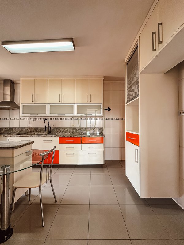 Apartamento com 4 Dormitórios no Esplanada Park Rua Laurent Martins São José dos Campos - 