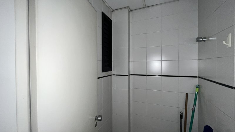 Conjunto Comercial com 37m² na Lapa Rua Domingos Rodrigues São Paulo - 