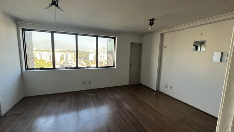 Conjunto Comercial com 37m² na Lapa Rua Domingos Rodrigues São Paulo - 