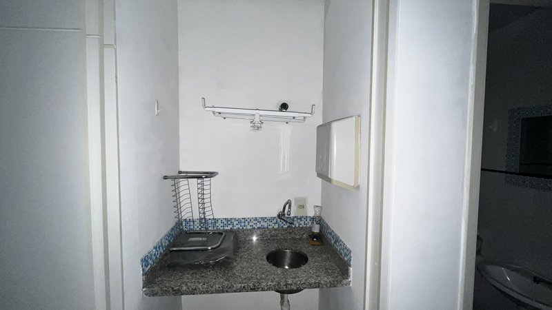 Conjunto Comercial com 37m² na Lapa Rua Domingos Rodrigues São Paulo - 