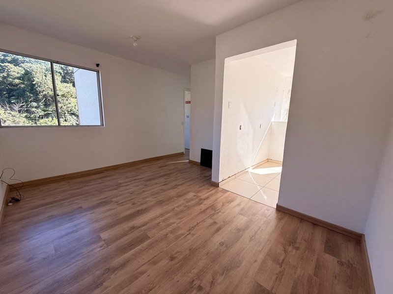 APARTAMENTO 2 DORMITÓRIOS NO PAQUETÁ  Brusque - 
