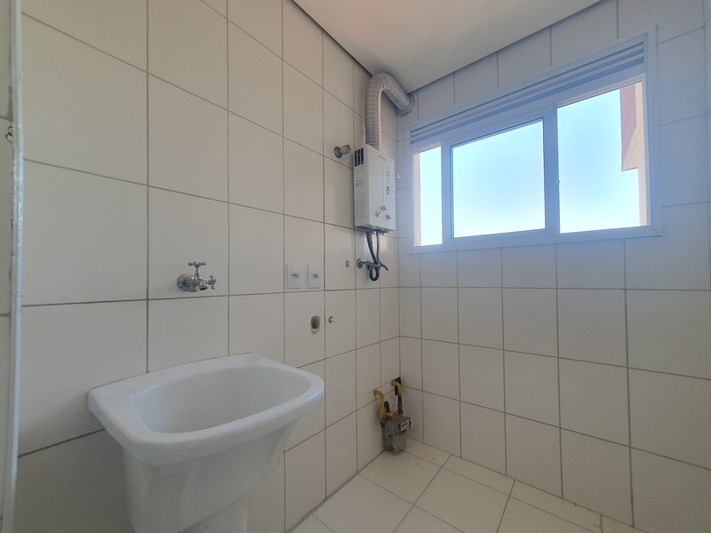 Apartamento no Morumbi com 57m² 2 dorm 2 vagas Rua Luciano Silva São Paulo - 