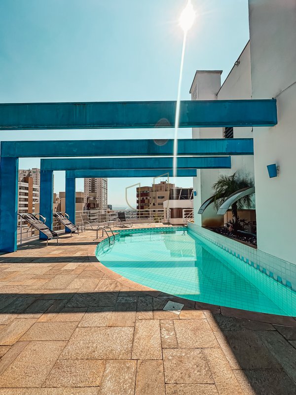 Apartamento Duplex com 2 Dormitórios no Mondrian Suíte Hotel Rua do Aruana São José dos Campos - 