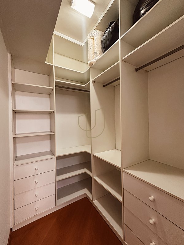 Apartamento Duplex com 2 Dormitórios no Mondrian Suíte Hotel Rua do Aruana São José dos Campos - 