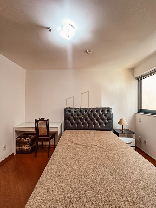 Apartamento Duplex com 2 Dormitórios no Mondrian Suíte Hotel Rua do Aruana São José dos Campos - 