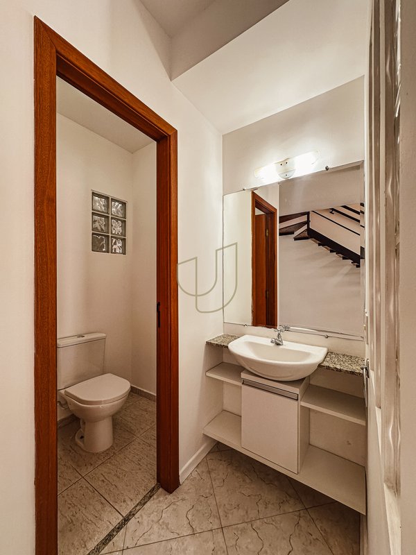 Apartamento Duplex com 2 Dormitórios no Mondrian Suíte Hotel Rua do Aruana São José dos Campos - 