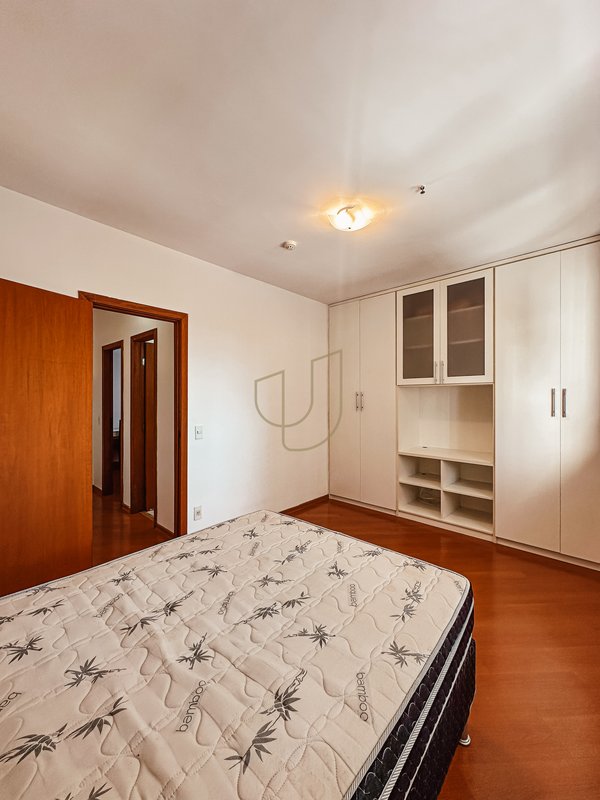 Apartamento Duplex com 2 Dormitórios no Mondrian Suíte Hotel Rua do Aruana São José dos Campos - 
