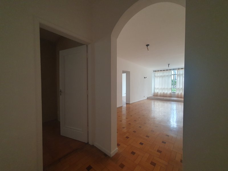 Apartamento 136m² em Pinheiros 3 dorms sendo 1 suíte 1 vaga Rua Arruda Alvim São Paulo - 