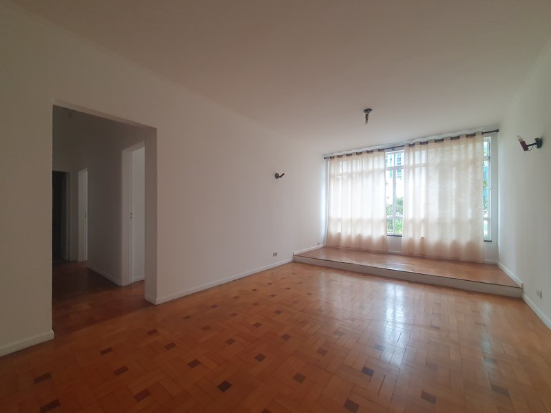 Apartamento 136m² em Pinheiros 3 dorms sendo 1 suíte 1 vaga Rua Arruda Alvim São Paulo - 