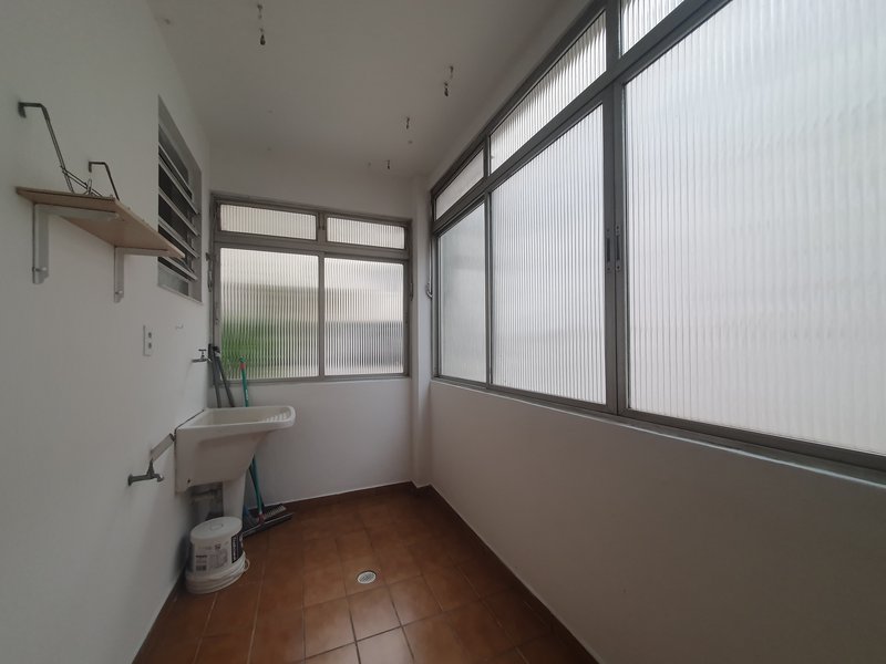 Apartamento 136m² em Pinheiros 3 dorms sendo 1 suíte 1 vaga Rua Arruda Alvim São Paulo - 