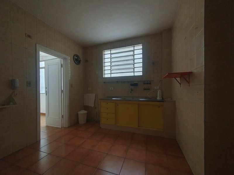 Apartamento 136m² em Pinheiros 3 dorms sendo 1 suíte 1 vaga Rua Arruda Alvim São Paulo - 