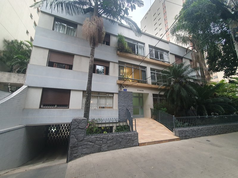 Apartamento 136m² em Pinheiros 3 dorms sendo 1 suíte 1 vaga Rua Arruda Alvim São Paulo - 
