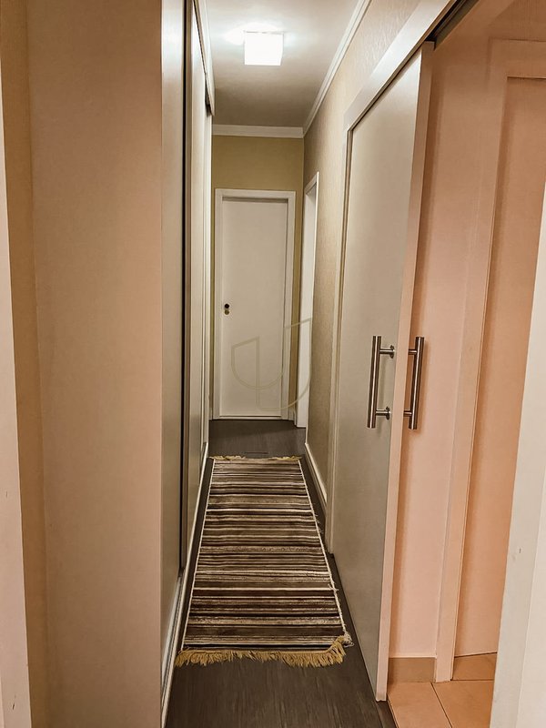 Apartamento com 3 Dormitórios no Varanda Quinta das Flores Av. Cidade Jardim São José dos Campos - 