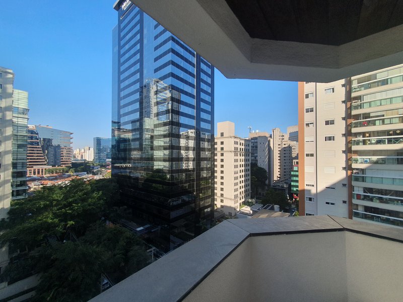 Apartamento 94m² na Vila Olímpia 2 suítes 2 vagas Rua Helena São Paulo - 