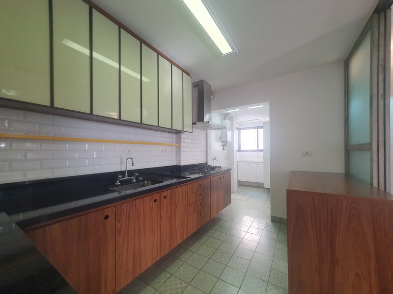 Apartamento 94m² na Vila Olímpia 2 suítes 2 vagas Rua Helena São Paulo - 