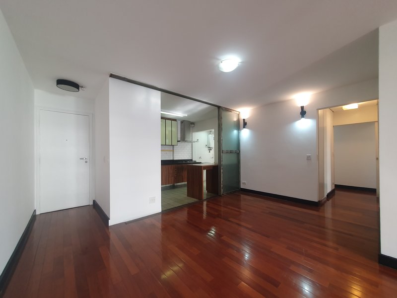 Apartamento 94m² na Vila Olímpia 2 suítes 2 vagas Rua Helena São Paulo - 