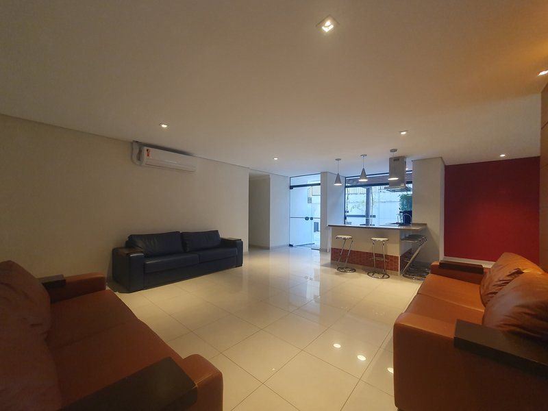 Apartamento 94m² na Vila Olímpia 2 suítes 2 vagas Rua Helena São Paulo - 