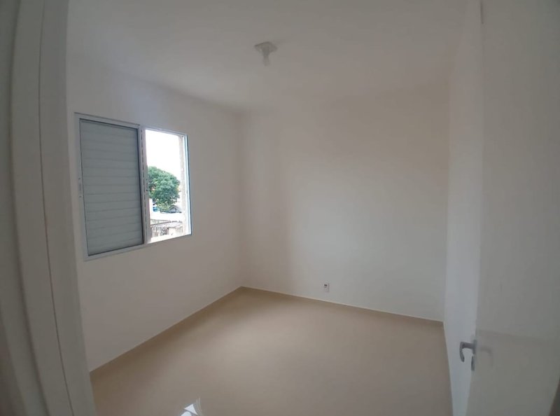 Apartamento 2 Dormitórios com Varanda e Lazer no Alvarinho  Mogi das Cruzes - 