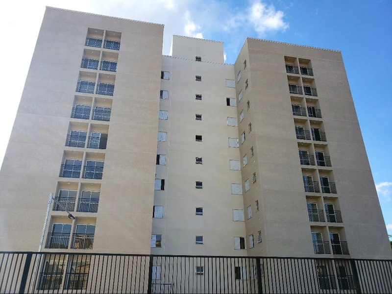Apartamento 2 Dormitórios com Varanda e Lazer no Alvarinho  Mogi das Cruzes - 